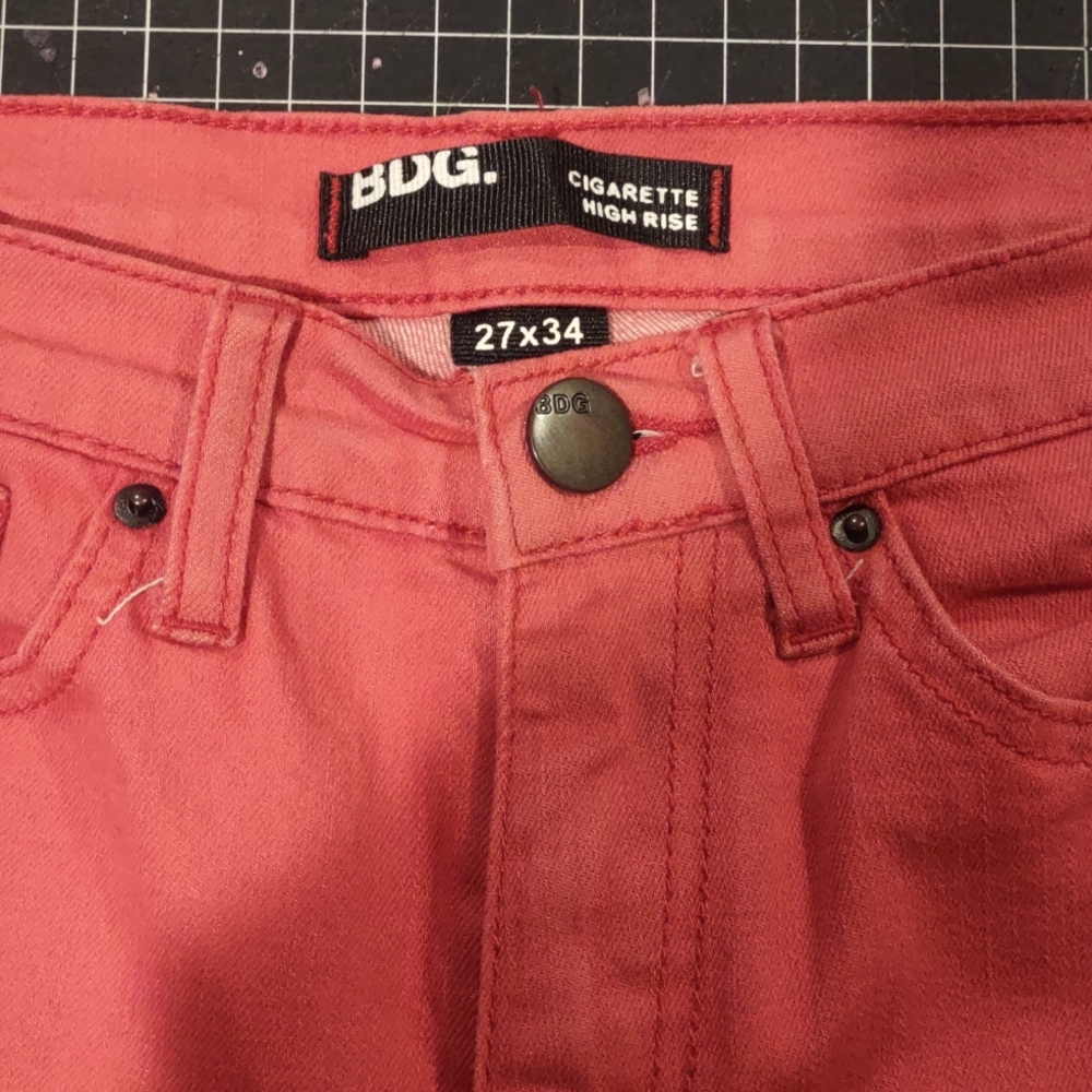 BDG Highrise Cigarette Jeans